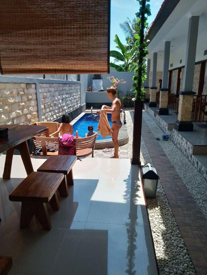 Gedhong Hostel Batununggul Exteriör bild